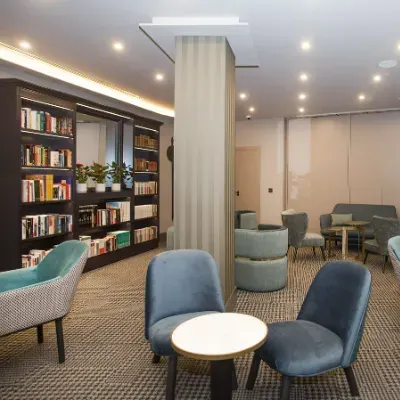 Biblioteca Hotel América Sevilla Biblioteca Hotel América Sevilla