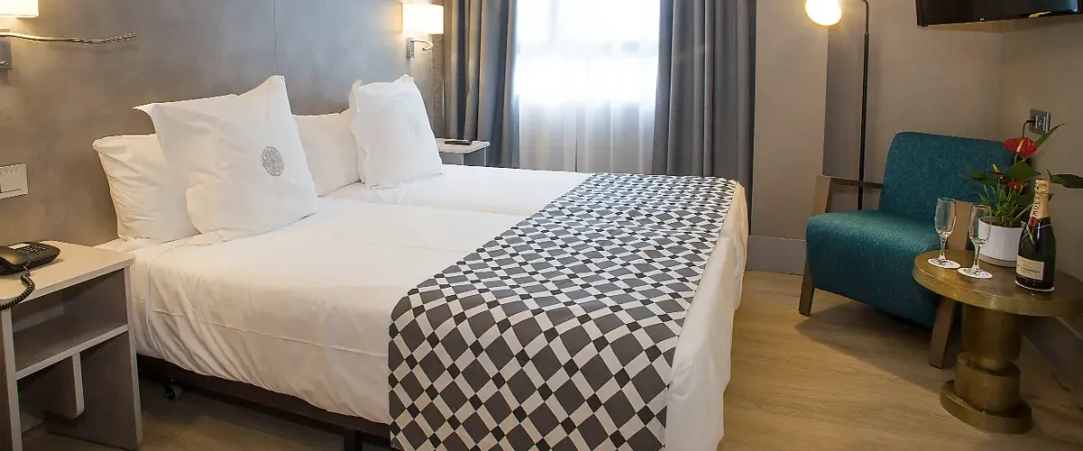 Habitación Doble Prémium Hotel América Sevilla Habitación Doble Prémium Hotel América Sevilla