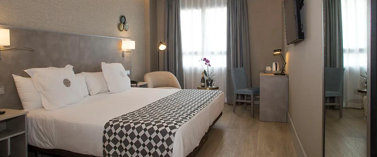 Habitación Doble Prémium Hotel América Sevilla Habitación Doble Prémium Hotel América Sevilla