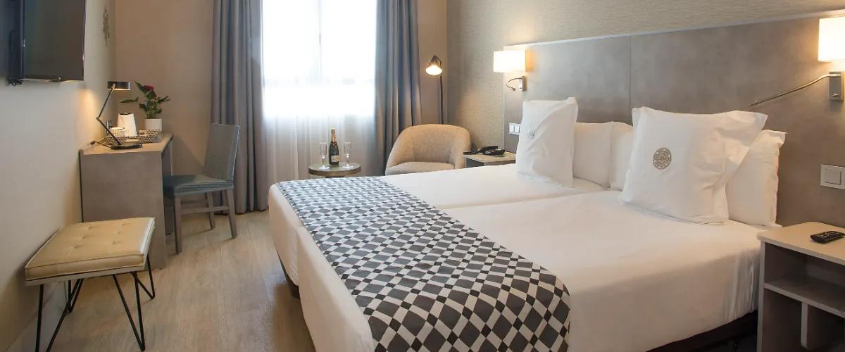 Habitación Doble Prémium Hotel América Sevilla Habitación Doble Prémium Hotel América Sevilla