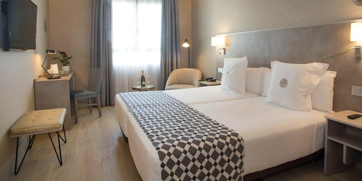 Double Premium Room Hotel América Sevilla Double Premium Room Hotel América Sevilla