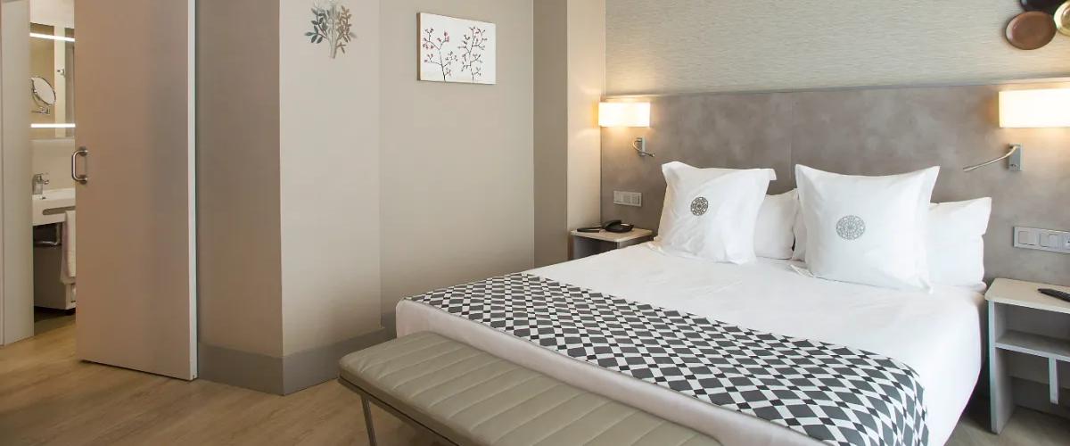 Habitación Doble Deluxe Hotel América Sevilla Habitación Doble Deluxe Hotel América Sevilla