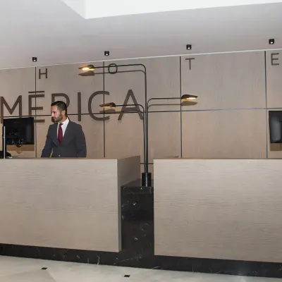 Recepción Hotel América Sevilla Recepción Hotel América Sevilla